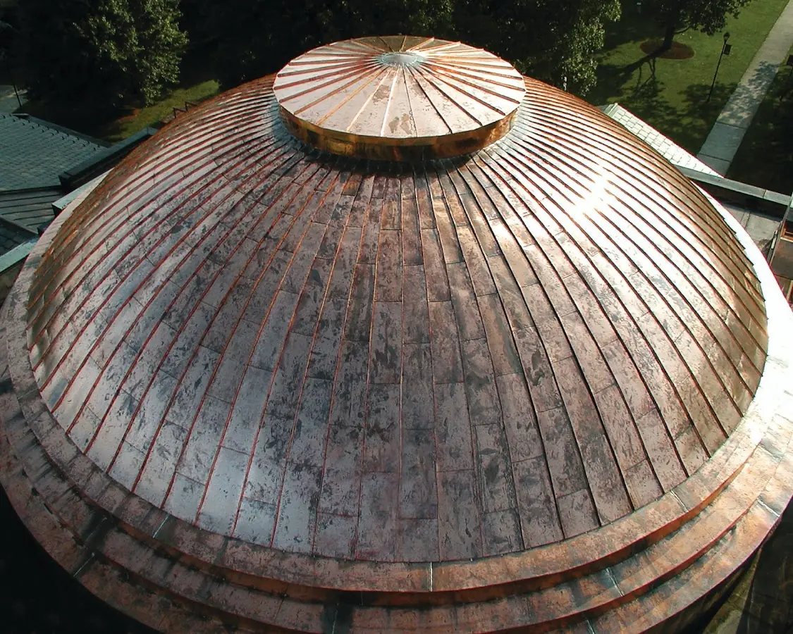 Craftsman Roofing crew installing a new roof in Healy's Dutchtown